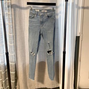 Levi mile high super skinny size 25